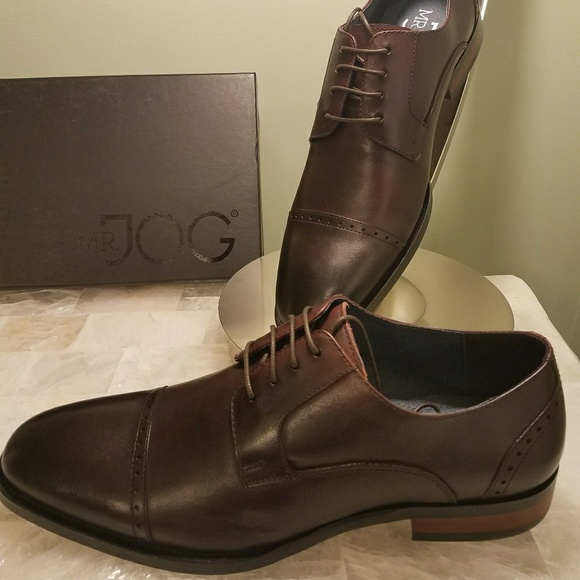 Shoes - Picture 5 of 7